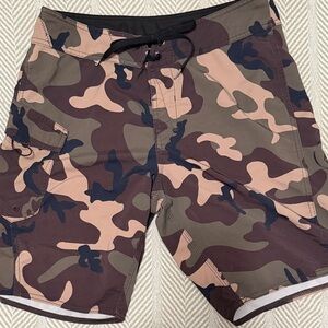 Men's Volcom Camo Swim Shorts Sz 31